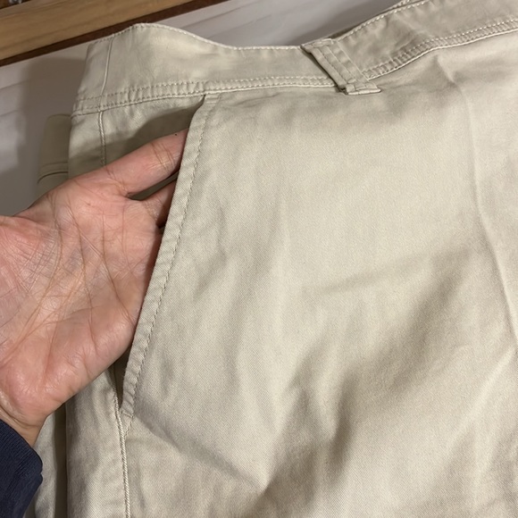 NWT Lane Bryant Khaki Bermuda Shorts Size 28W - Picture 7 of 8